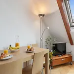 O21 By Interhome