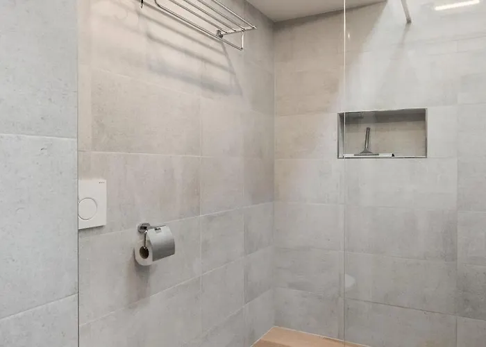 O21 By Interhome Apartamento Praga